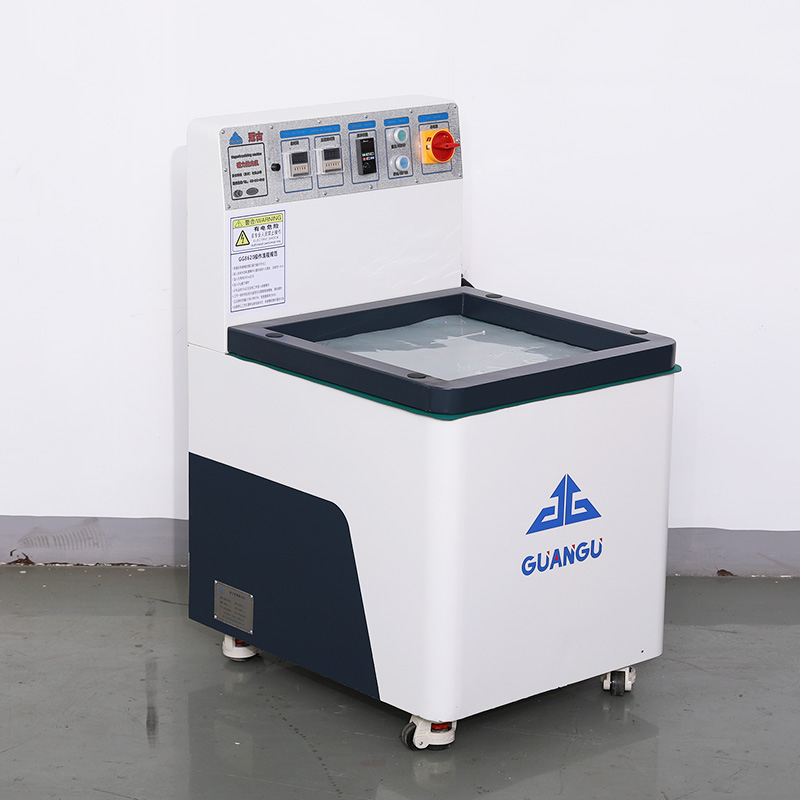 ZadarMAGNETIC POLISHING MACHINE GG8620